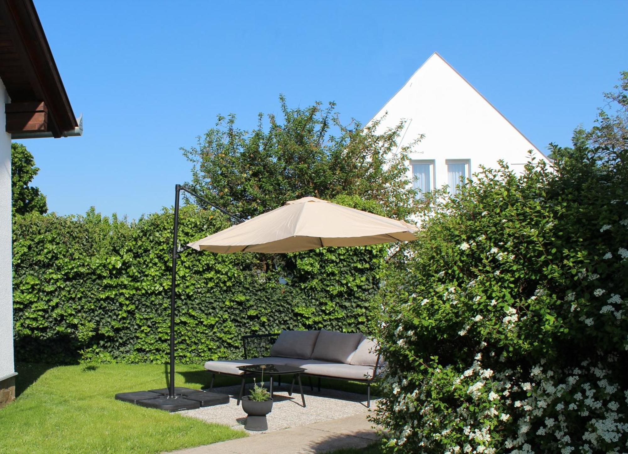 The Secret Garden - Keszthely Bed & Breakfast Eksteriør bilde